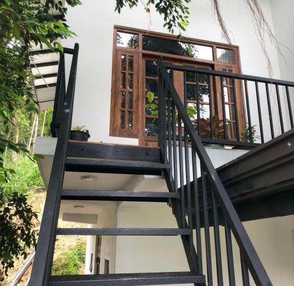 חדר דלוקס עם מרפסת, Kandyan Lounge