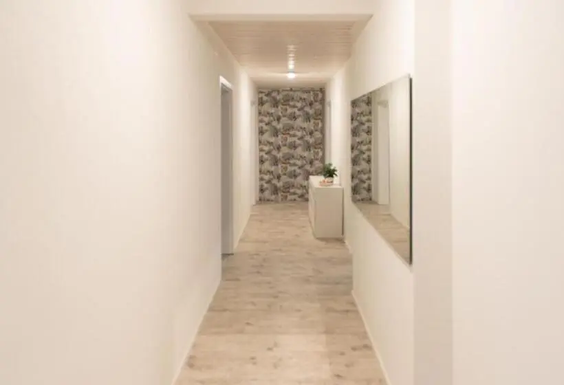 اتاق استاندارد یک نفره, Pension Geerlisburg