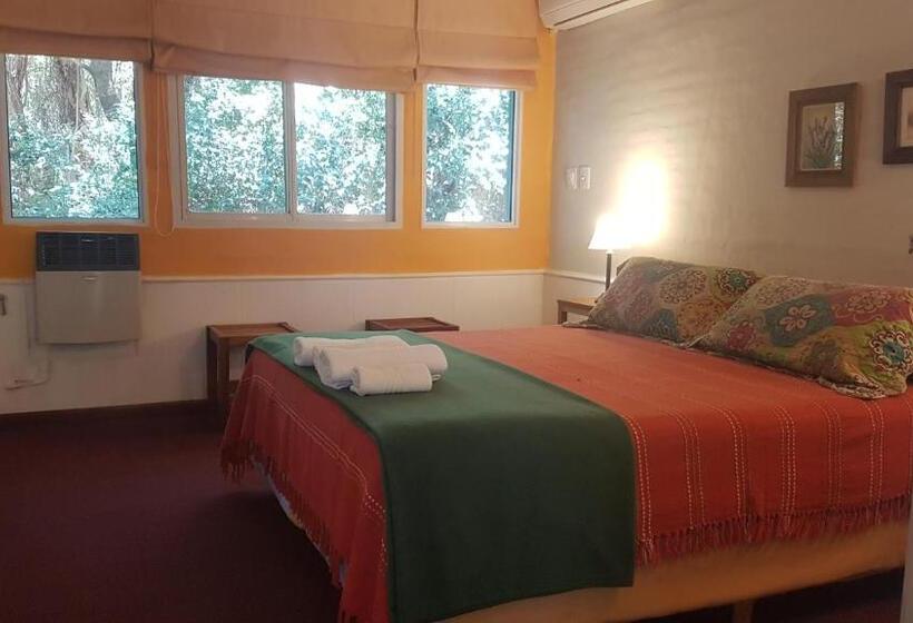 Номер Стандарт, Hostal La Quebrada