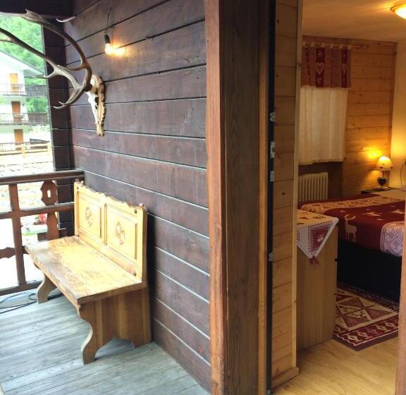 חדר סטנדרט עם מרפסת, B&b Gressoney