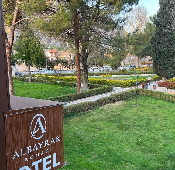 اتاق راحتی سه تخته, Albayrak Konağı Otel