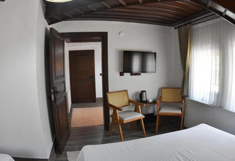 مجموعه ویستا شهر, Albayrak Konağı Otel