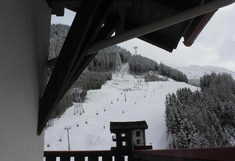 اتاق استاندارد با بالکن, Sonnberg