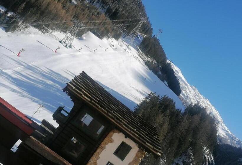 اتاق استاندارد با بالکن, Sonnberg