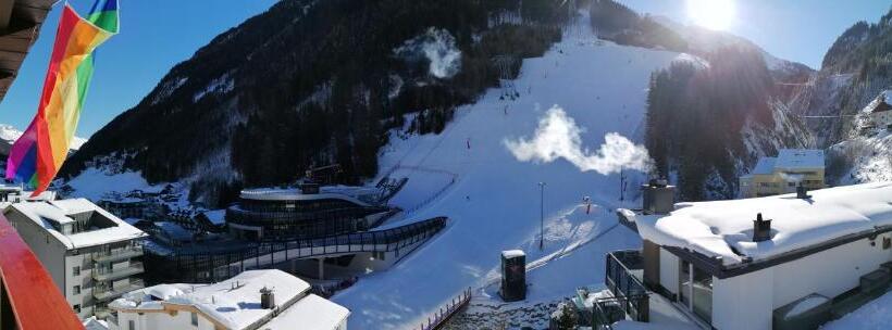 اتاق استاندارد با بالکن, Sonnberg