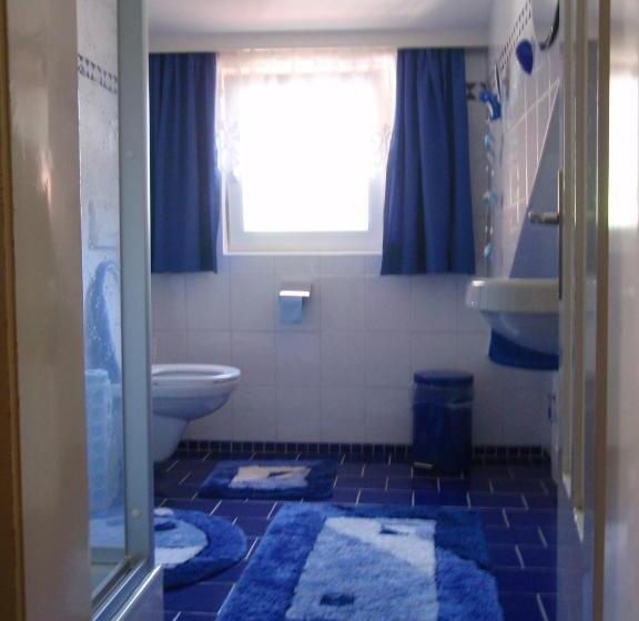 اتاق استاندارد با چشم‌انداز, Sonnberg