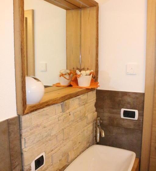 带1个卧室的公寓, Almresidenz Unterrain Zum Hartl  1 Km By Car Distance Ski Slopes Kronplatz