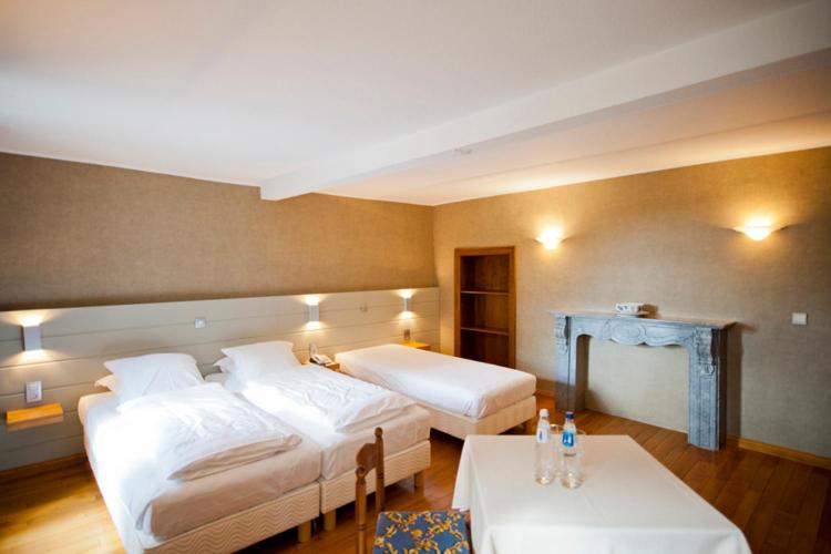 스탠다드 트리플 룸 가든 전망, Chateau De Strainchamps