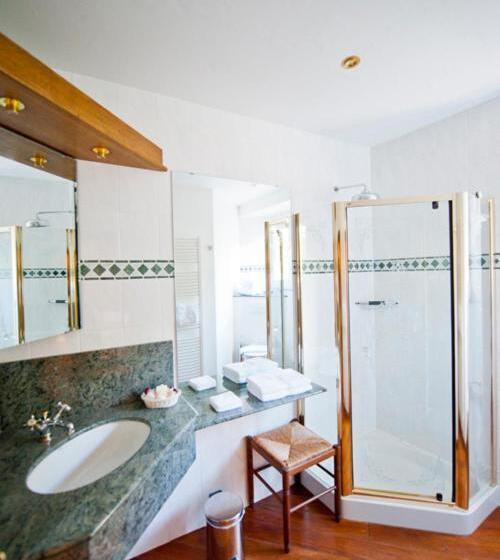 기본룸, Chateau De Strainchamps