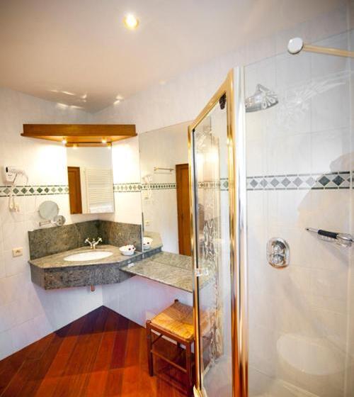 기본룸, Chateau De Strainchamps