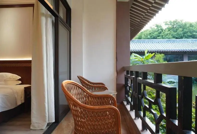Deluxe-huone Parveke, Guilin Yi Characteristic Hotel Coltd