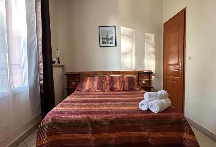 Номер Стандарт Трехместный, Hôtel Victor Hugo