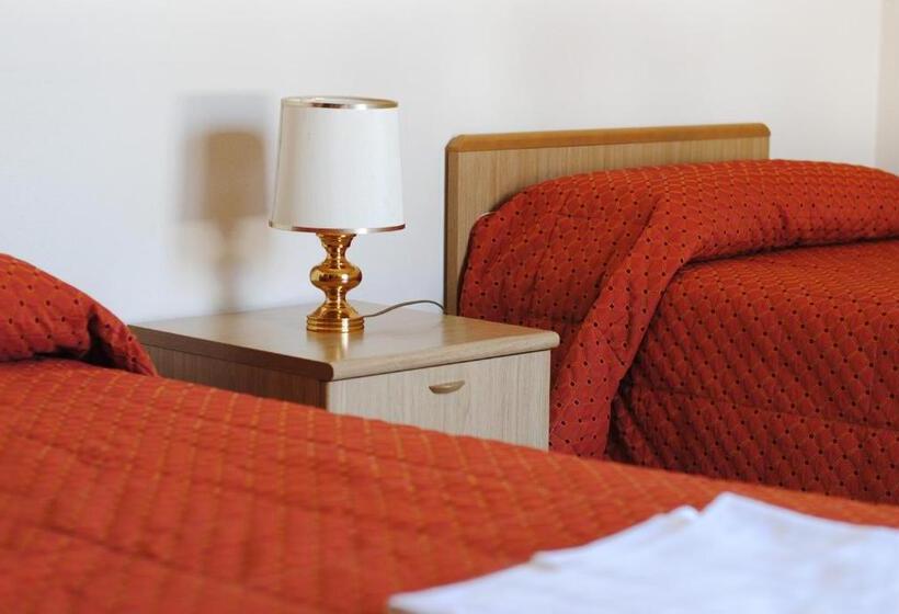 غرفة قياسية فردية, Locanda Del Sole