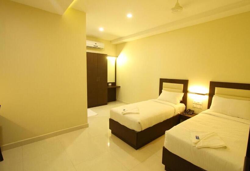 이코노미 싱글 룸, Samy