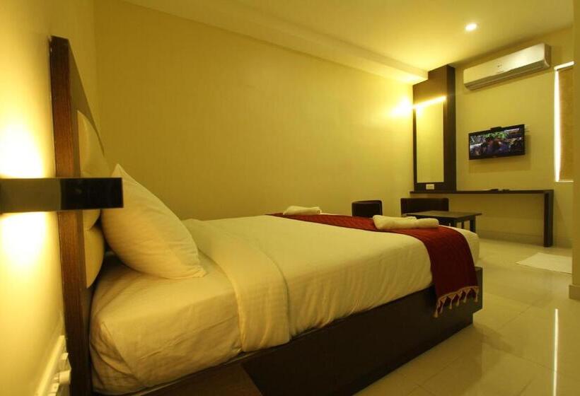 이코노미 싱글 룸, Samy