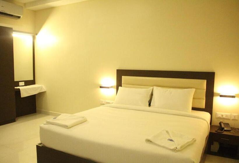 이코노미 싱글 룸, Samy