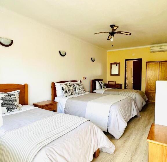 家庭间, Costa Brava Alojamento