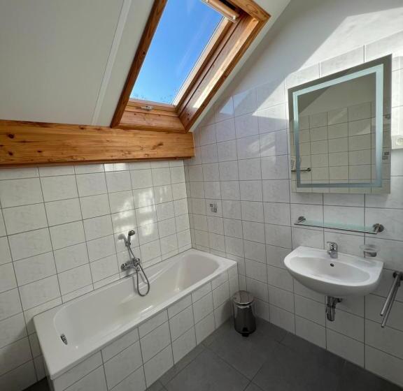 חדר סטנדרט לשלושה, Gite Du Moulin Coquelicot