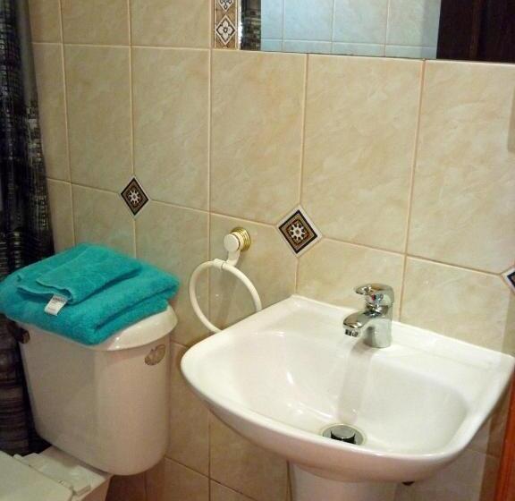 キャビン, Hostal Y Cabañas Villa Germana