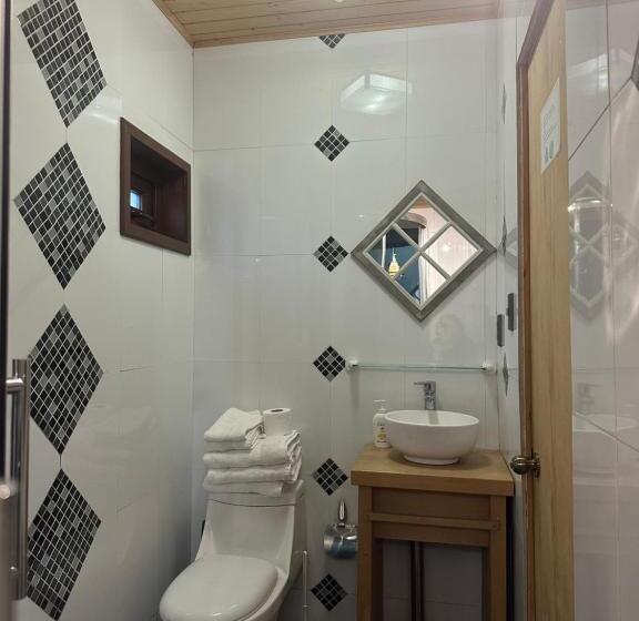 キングサイドベッドのスタンダードワンルーム, Hostal Y Cabañas Villa Germana