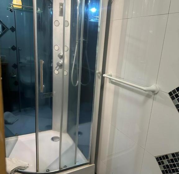 キングサイドベッドのスタンダードワンルーム, Hostal Y Cabañas Villa Germana