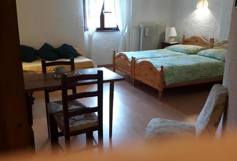 Номер Стандарт Трехместный, Le Castel Blanc