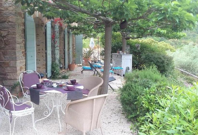 2 Bedrooms Suite Sea View, Massacan Vue Mer