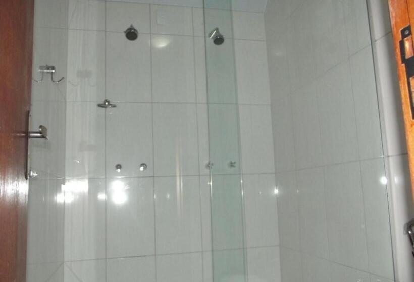 샬레, Pousada Stohler Haus