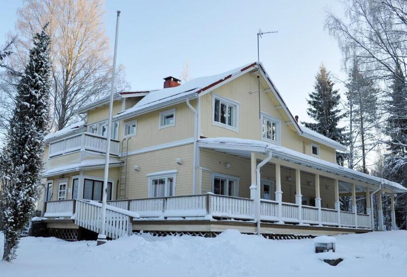 Трехместный Номер Стандарт Совместная Ванная, Tuhannen Tarinan Talo