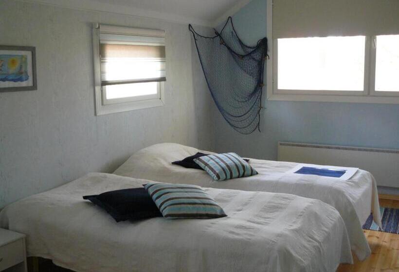 Апартаменты 1 Спальня, Tuhannen Tarinan Talo