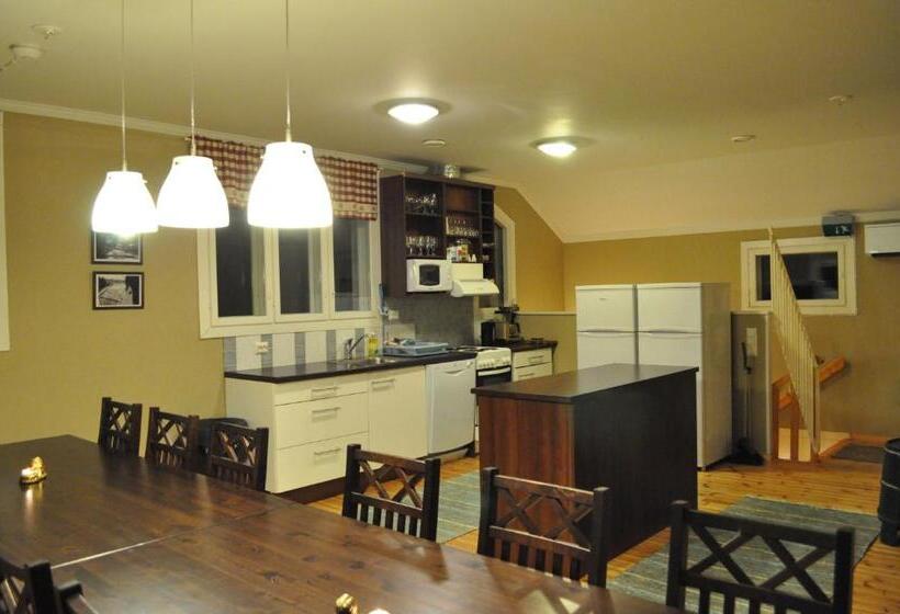 Апартаменты 1 Спальня, Tuhannen Tarinan Talo