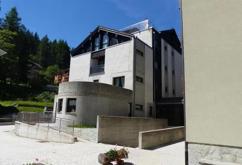 １階の１ベッドルームアパートメント, Residence Deborah