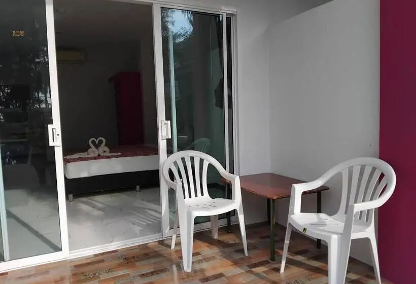 スーペリアールーム, Khaolak Summer House 2