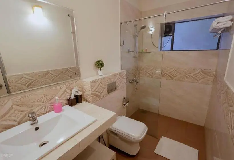 バルコニー付きデラックスルーム, La Sunila Suites & Villas By Wsi, Baga