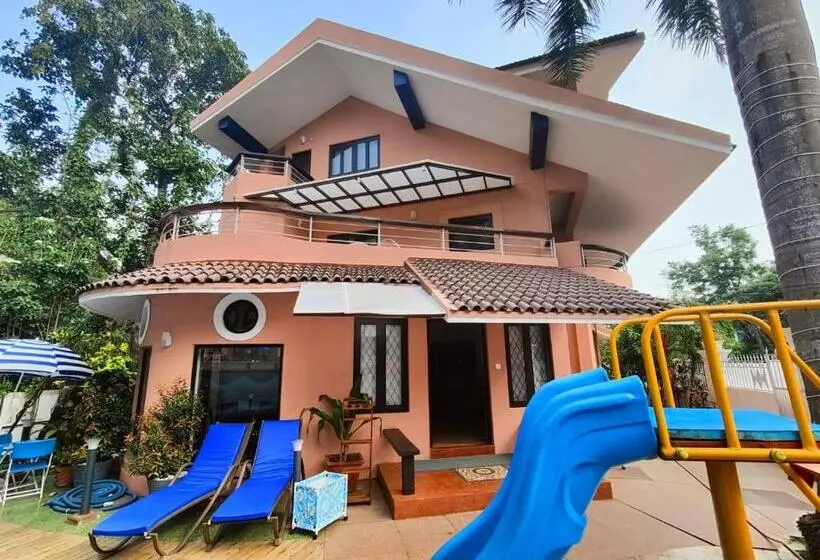 プール付き1ベッドルームヴィラ, La Sunila Suites & Villas By Wsi, Baga