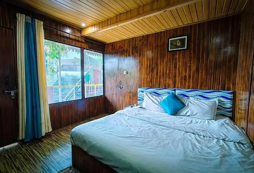 デラックスルーム, Neelkanth Retreat Mukteshwar