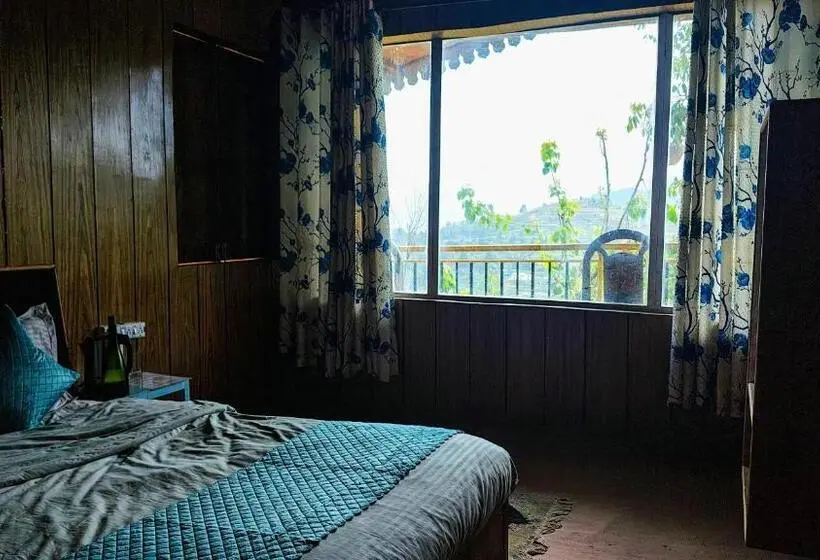 デラックスルーム, Neelkanth Retreat Mukteshwar
