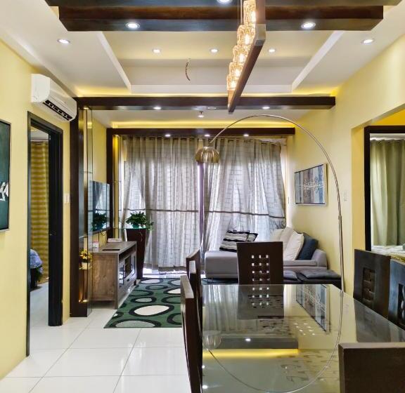 סוויטה משפחתית, Mackenzie Penthouse Taal View With Balcony