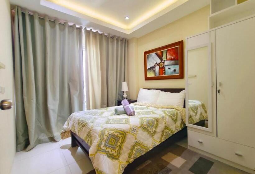 סוויטה משפחתית, Mackenzie Penthouse Taal View With Balcony