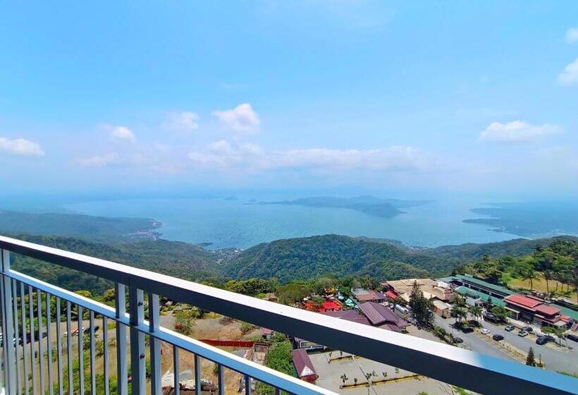 סוויטה משפחתית, Mackenzie Penthouse Taal View With Balcony