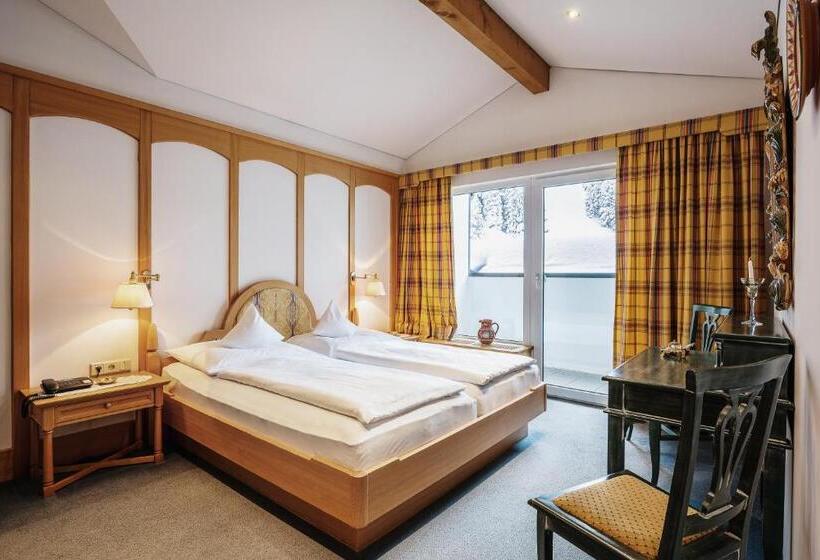 جناح جونيور مزوَّد بشرفة, Alpenhotel Heimspitze