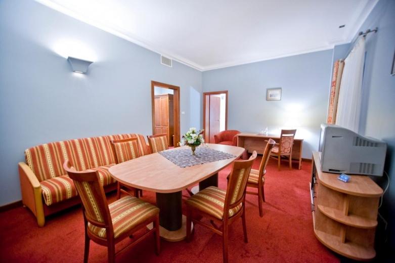 Апартаменты 1 Спальня, Eurohotel Swarzędz