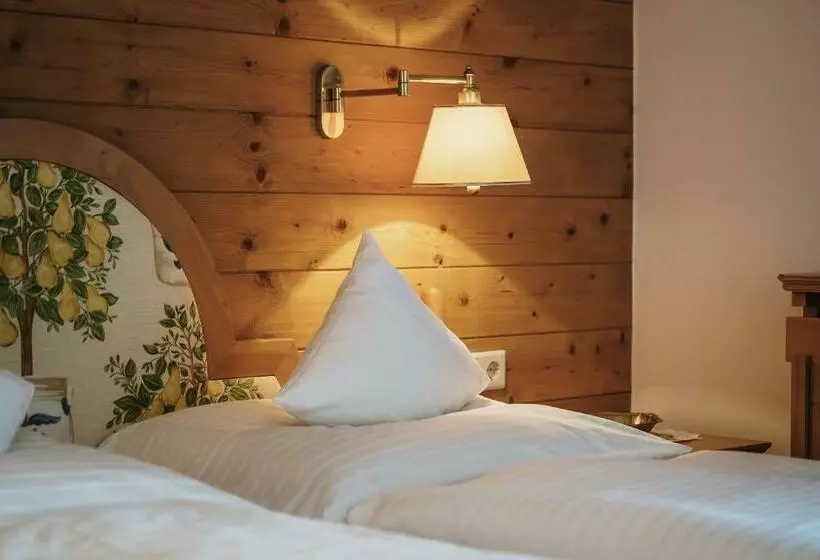 コンフォートルーム, Alpenhotel Heimspitze