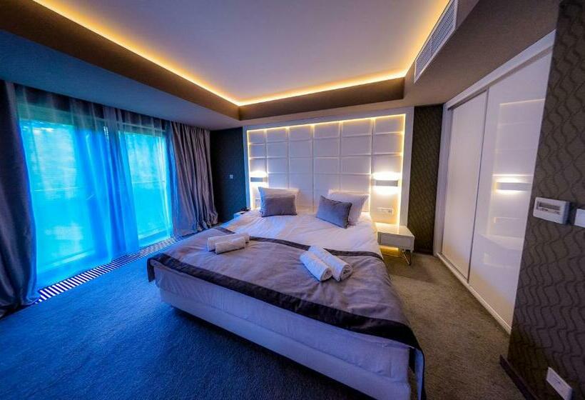 סוויטה דלוקס, Astone Conference & Spa