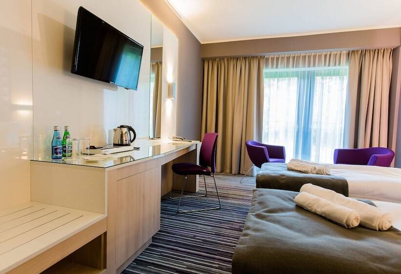 Quarto Deluxe, Astone Conference & Spa