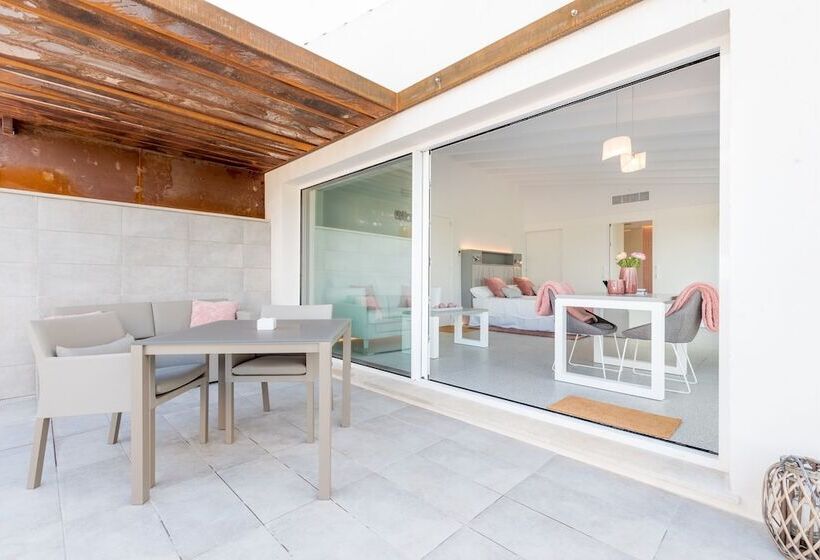 Suite with Pool, Cas Cabo Nou Agroturismo Adults Only