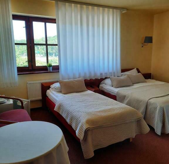 ベーシックトリプルルーム, Dom Wczasowy Kormoran Niechorze   300m Od Plaży