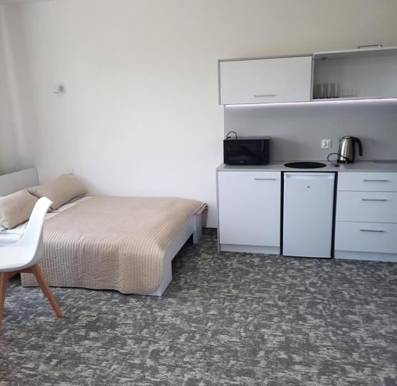 スタンダード4人部屋, Dom Wczasowy Kormoran Niechorze   300m Od Plaży