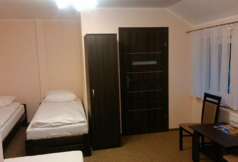 ファミリールーム, Dom Weselny Zielony Zakątek