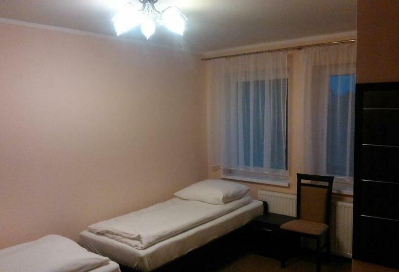 スタンダードルーム, Dom Weselny Zielony Zakątek